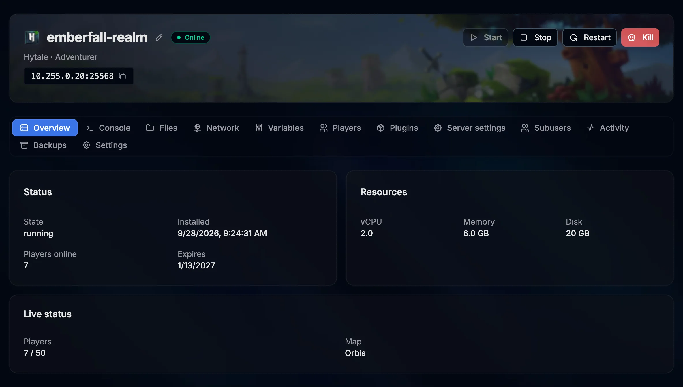Overview of a Hytale server in the PlaySafe panel: power controls, status, resources and a live status card with 7 of 50 players online
